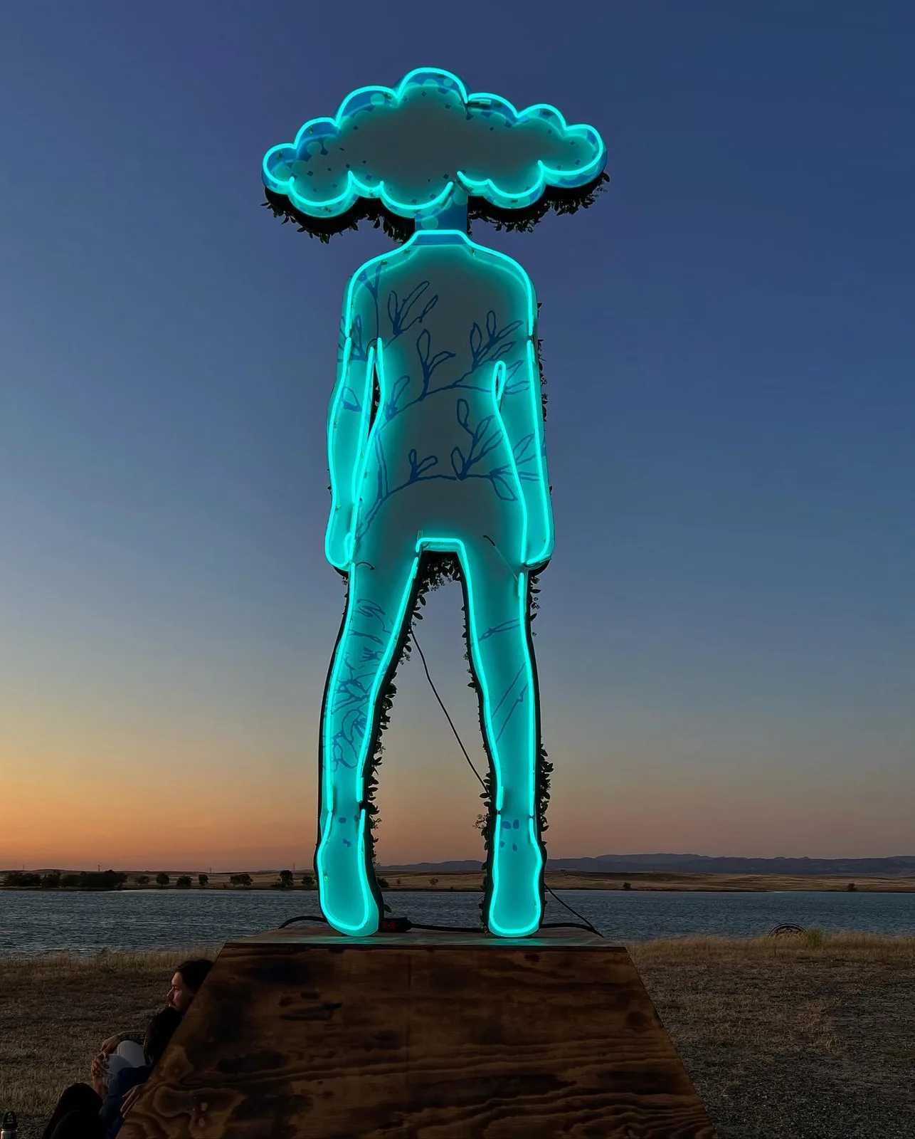 15 Foot Tall Cloud Girl Neon for All Day I Dream Festival 2022