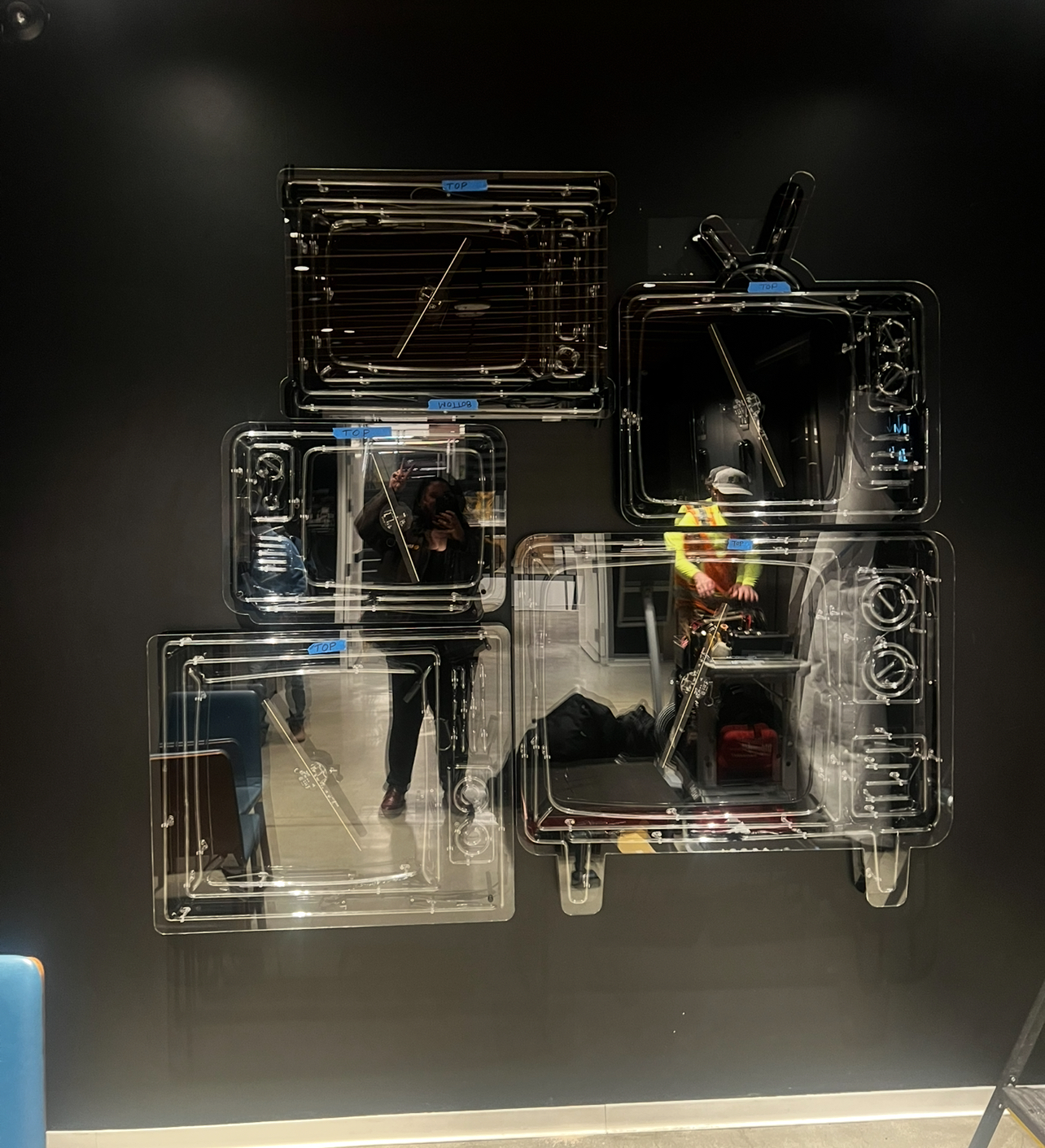 Netflix Office Hologram Neon Instillation — photo 6