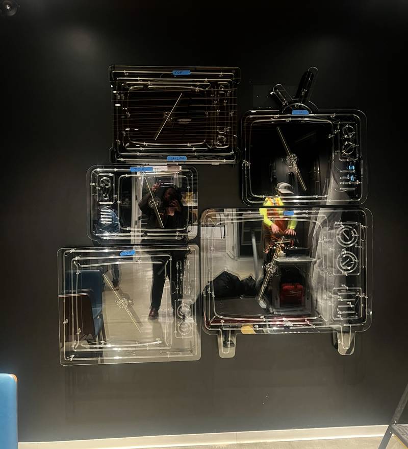Netflix Office Hologram Neon Instillation — photo 6