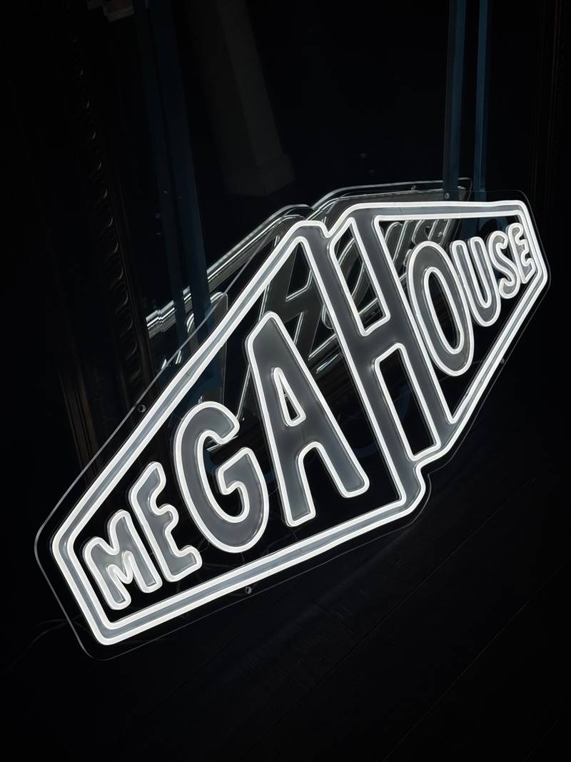 Custom LED Neon Signs, Los Angeles in Los Angeles by Neon Flamingo — example 13