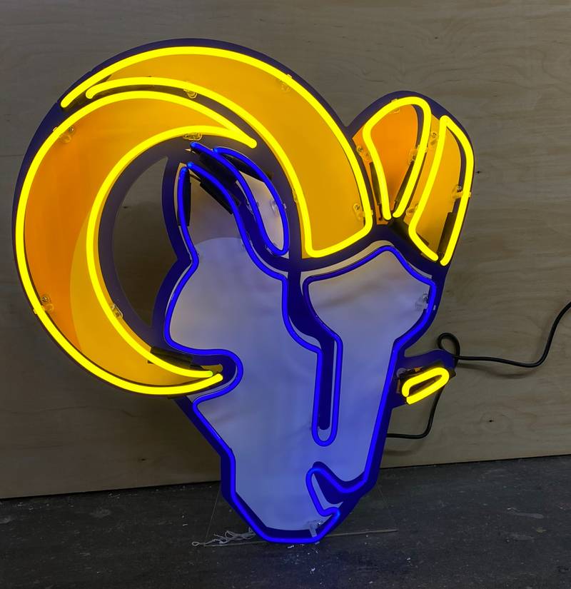 Neon for Weddings & Special Events in Los Angeles by Neon Flamingo — example 9