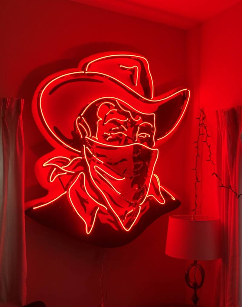 Custom Neon Signs, Los Angeles in Los Angeles by Neon Flamingo — example 11