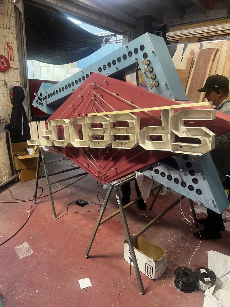 Puma & Rose Speedcat Neon Sign — photo 22