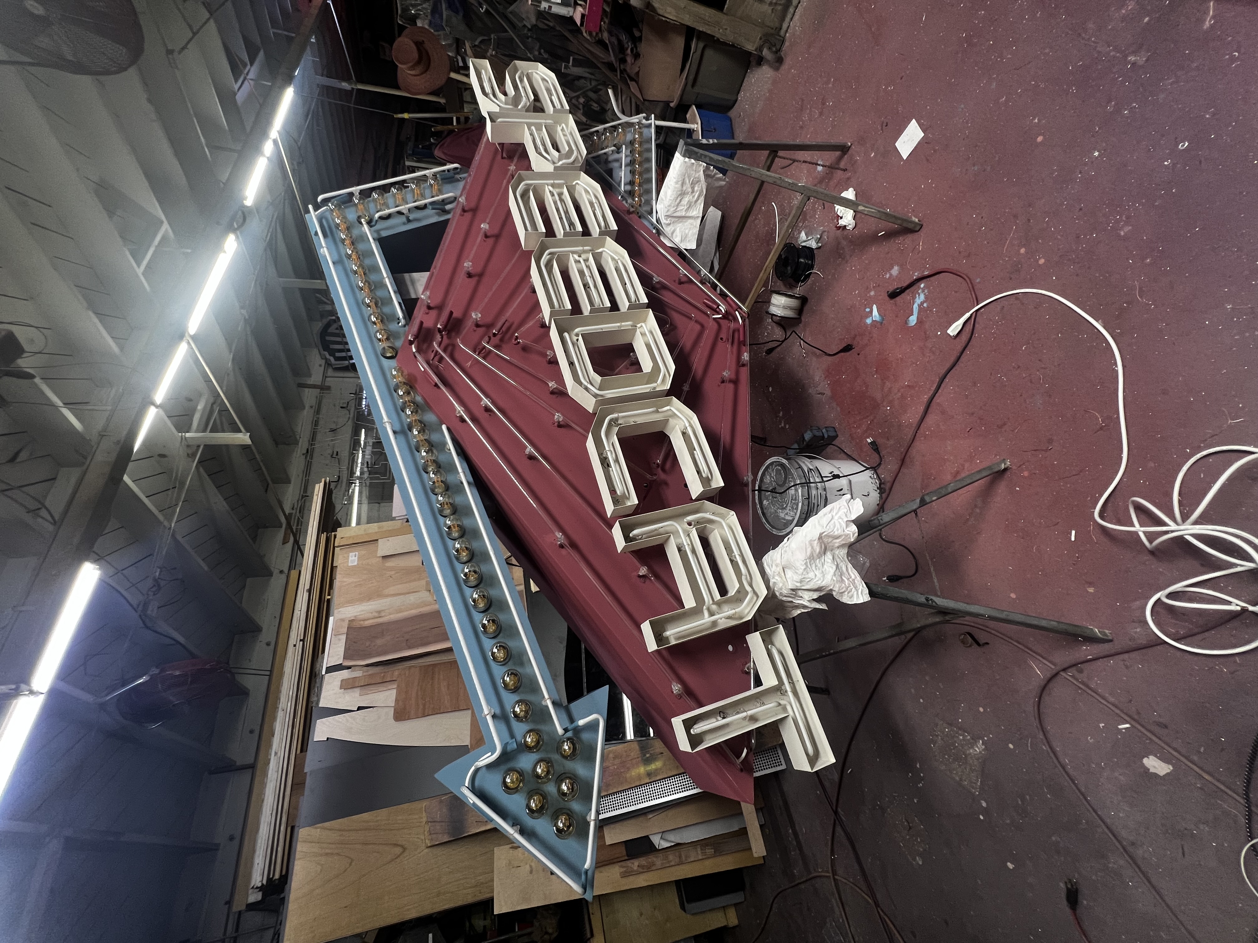 Puma & Rose Speedcat Neon Sign — photo 21
